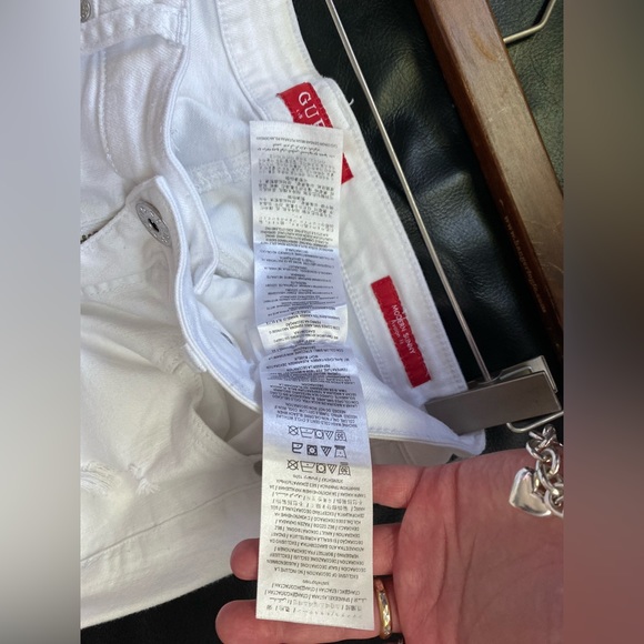 Men’s Guess Avalon Modern White Skinny Ripped Jeans - Picture 13 of 16